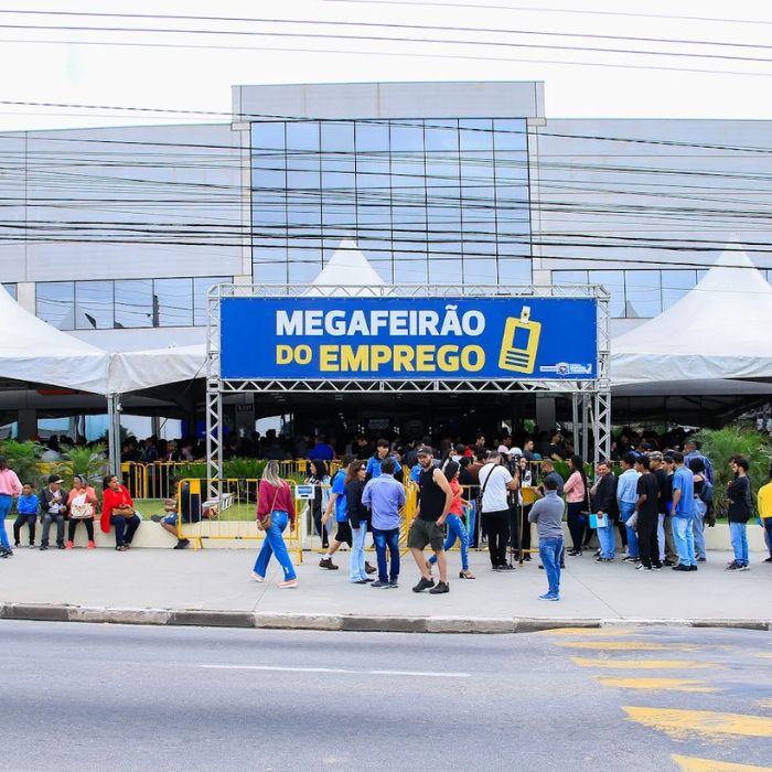 fachada mega feirao do emprego