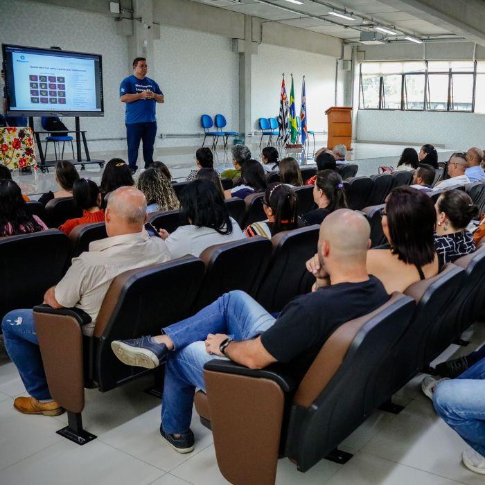 Treinamento e qualificação continuada